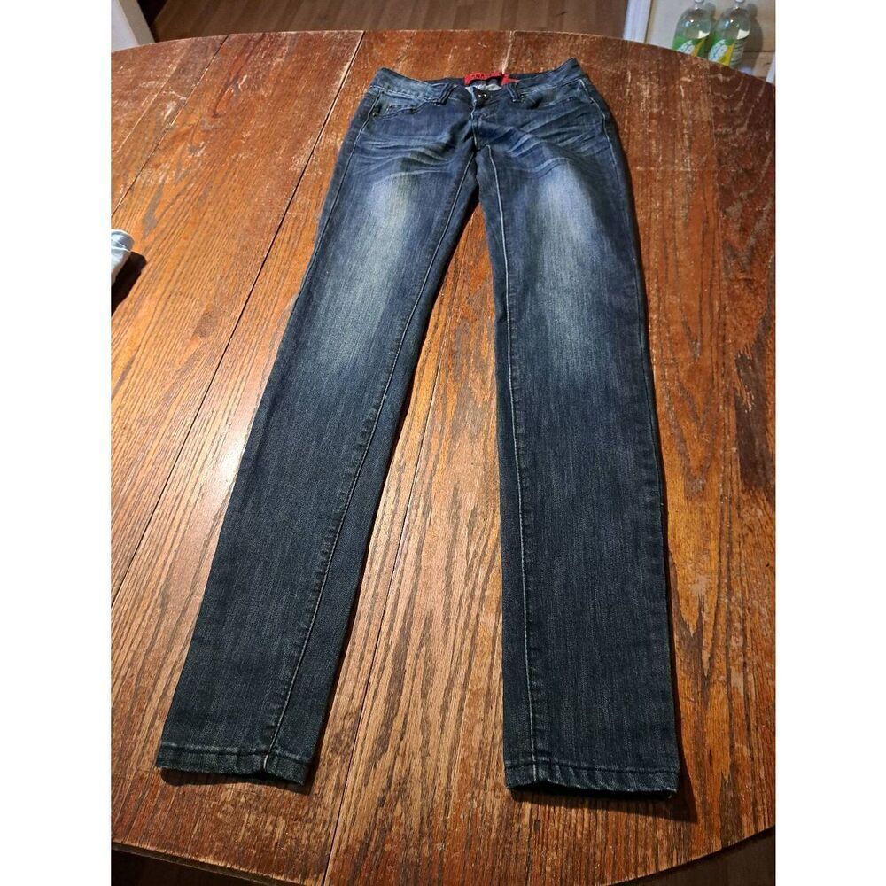 Size 0 Zanadi Low Rise Denim Blue Jeans with Pockets and Belt Loops Casual Pants